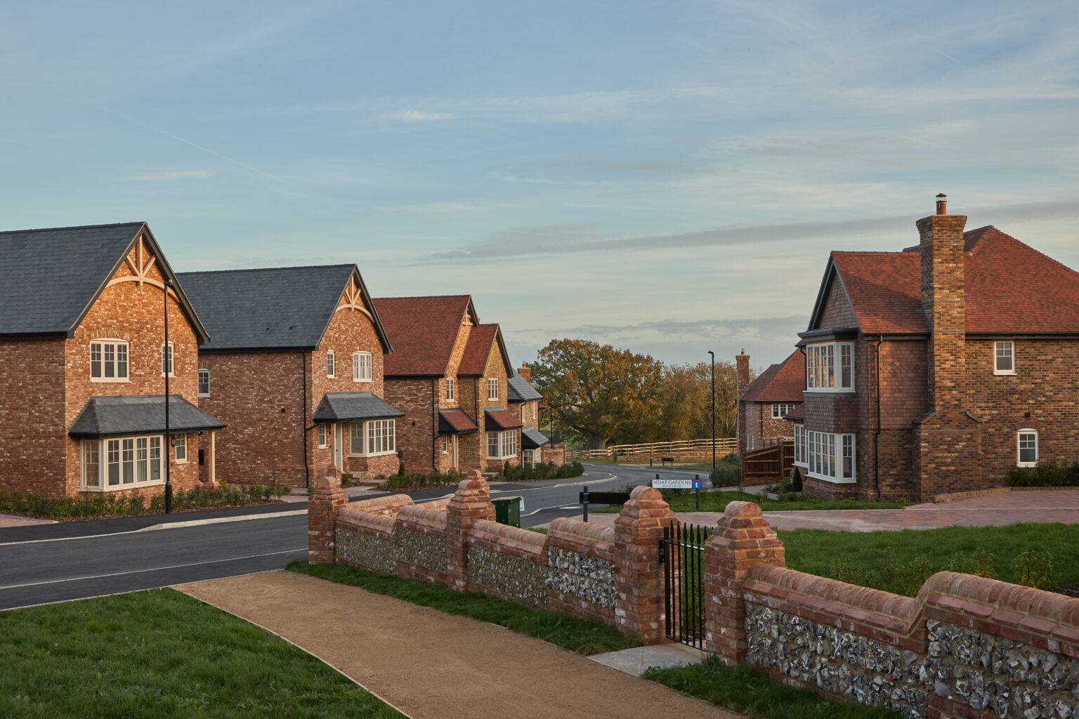 Arundel Gate – Esquire Developments Ltd